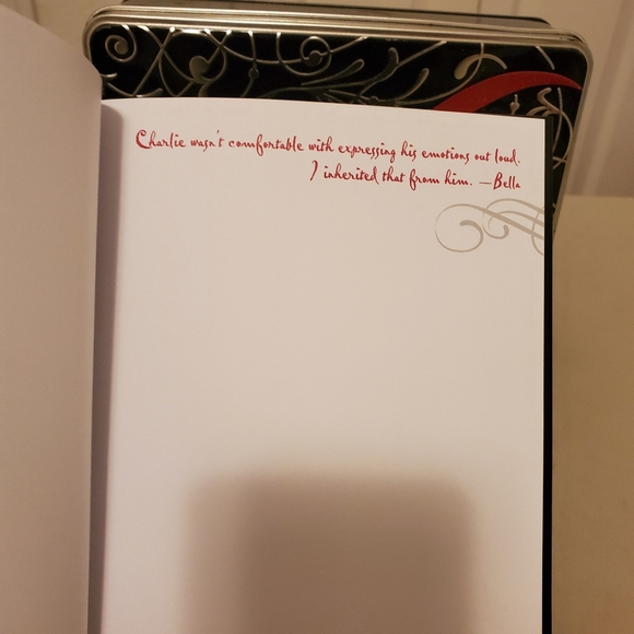 The Twilight Saga Tin box set - Picture 12 of 14